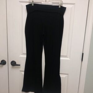 Black Knee Flare-out Pants